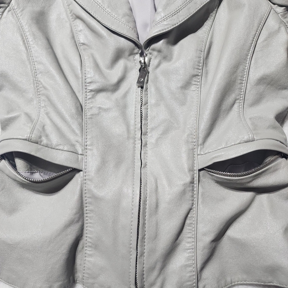 White House Black Market Gray Leather Moto Jacket with Zipper Diamond Detail - Picture 9 of 16